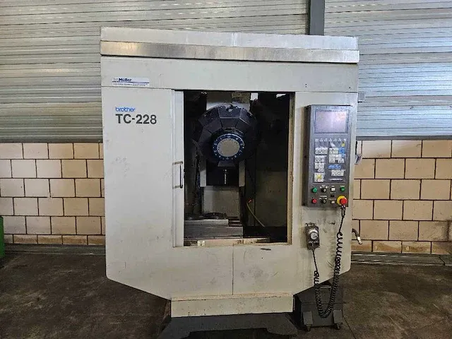 Brother - tc 228 - cnc freesmachine - 1994 - afbeelding 1 van  13