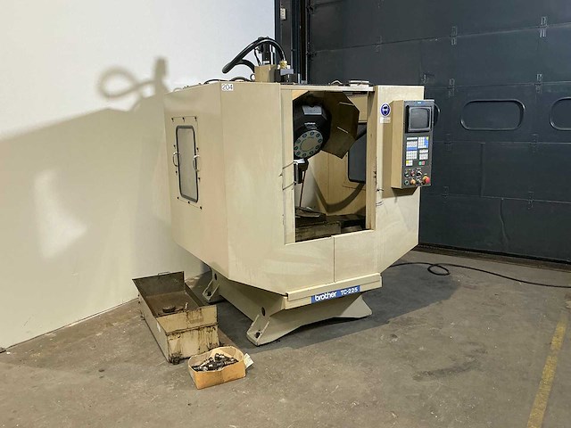 Brother - tc-255 - cnc-milling machine - afbeelding 10 van  14