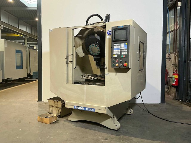 Brother - tc-255 - cnc-milling machine - afbeelding 7 van  14