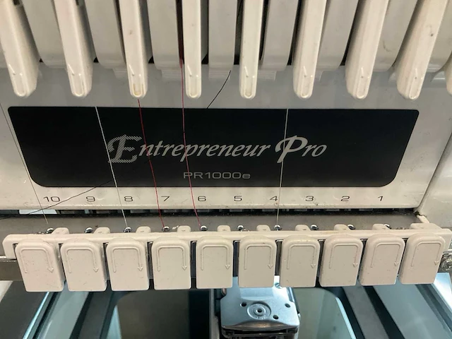 Brother entrepeneur pro pr1000e borduurmachine - afbeelding 2 van  7