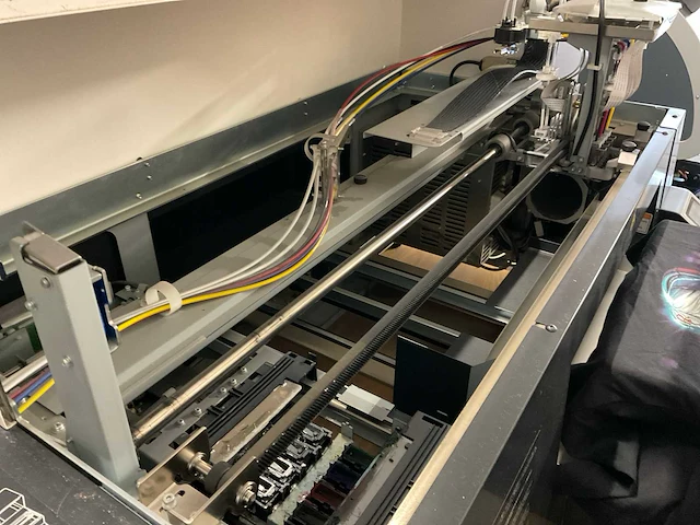 Brother gt-3 series textielprinter dtg + pretreater - afbeelding 2 van  25