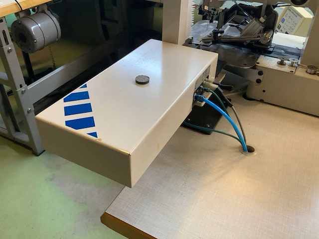 Brother lk3-b434ex-11 naaimachine - afbeelding 8 van  9