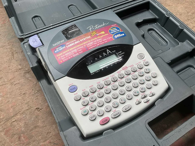 Brother p-touch labelprinter - afbeelding 1 van  4