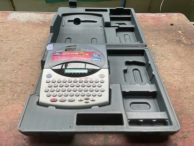 Brother p-touch labelprinter - afbeelding 3 van  4