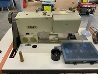 Brother/pfaff professionele naaimachine (2x) en afkortzaag - afbeelding 16 van  21