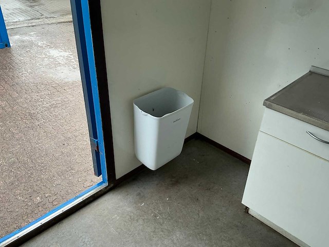 Brouwer kantoorunit / directieunit 10 meter - afbeelding 13 van  42