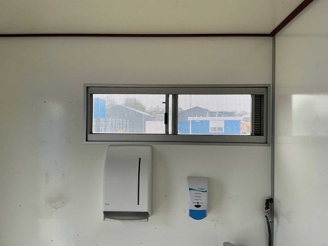 Brouwer kantoorunit / directieunit 10 meter - afbeelding 14 van  42