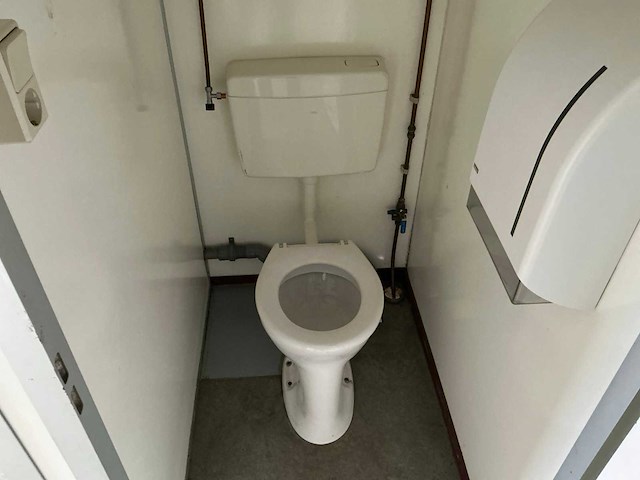 Brouwer kantoorunit / directieunit 10 meter - afbeelding 16 van  42