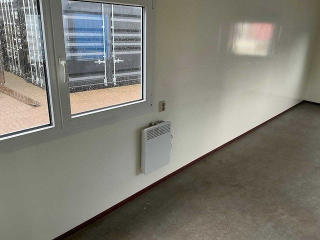 Brouwer kantoorunit / directieunit 10 meter - afbeelding 21 van  42