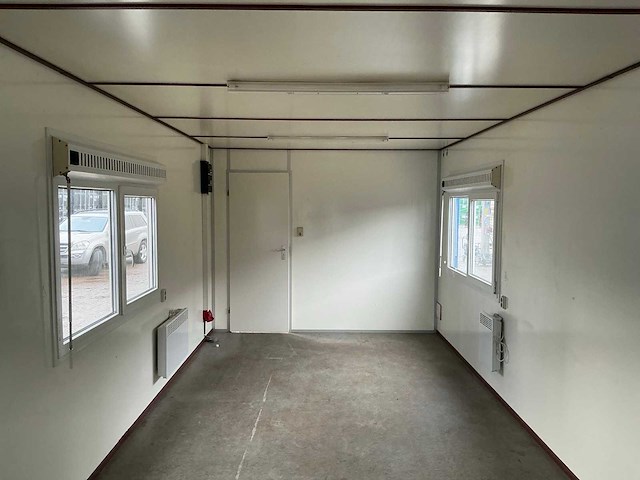 Brouwer kantoorunit / directieunit 10 meter - afbeelding 26 van  42
