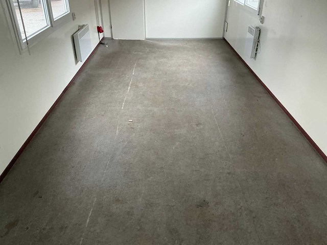 Brouwer kantoorunit / directieunit 10 meter - afbeelding 27 van  42