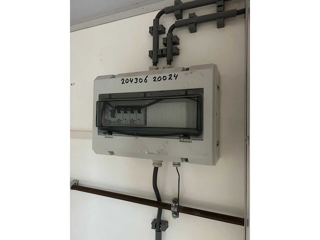 Brouwer sanitair unit op slede - afbeelding 7 van  16