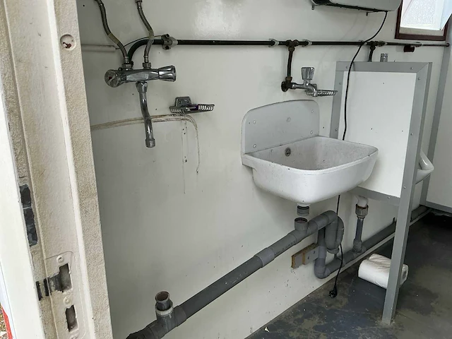 Brouwer sanitairunit - afbeelding 9 van  18