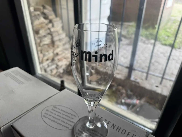 Brouwerij de molen - blow your mind - bierglas (50x) - afbeelding 3 van  3