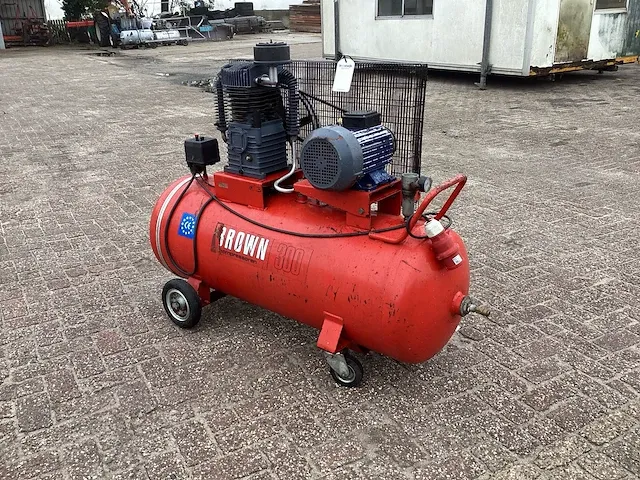 Brown 300 zuigercompressor - afbeelding 1 van  10