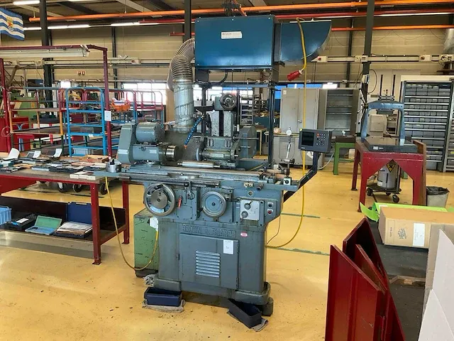 Brown & sharpe 525-13 universele gereedschapslijpmachine - afbeelding 12 van  33