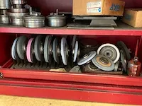 Brown & sharpe 525-13 universele gereedschapslijpmachine - afbeelding 25 van  33