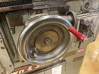 Brown & sharpe no. 13 universele gereedschapslijpmachine - afbeelding 5 van  28