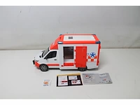 Bruder mercedes benz sprinter ambulance gentegreerde light &sound module ziektedrager bestuurder - afbeelding 4 van  4