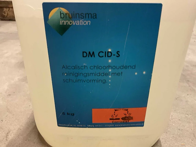 Bruinsma innovation - dm cid-s - jerrycan á 5kg alcalisch chloorhoudend reinigingsmiddel - afbeelding 2 van  2