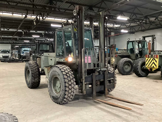 Brumeca tt20-4m vorkheftruck - afbeelding 2 van  17