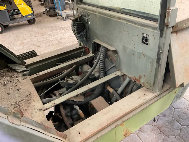Brumeca tt20-4m vorkheftruck - afbeelding 4 van  15