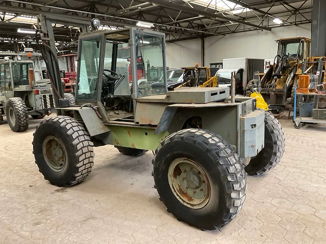 Brumeca tt20-4m vorkheftruck - afbeelding 9 van  15