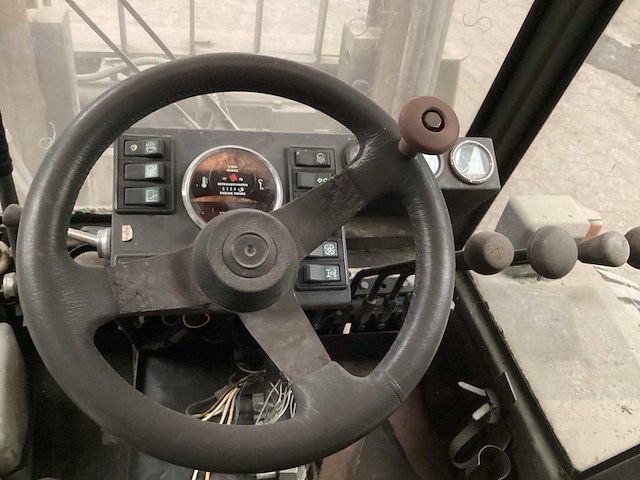 Brumeca tt20-4m vorkheftruck - afbeelding 8 van  12