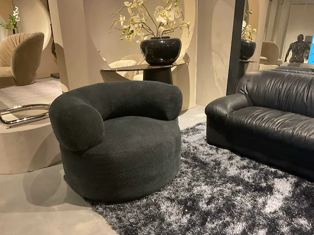 Brunna draaibare fauteuil - afbeelding 1 van  7