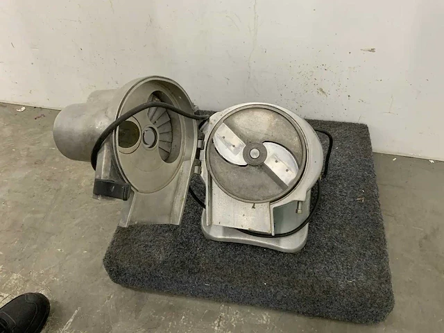 Brunner - gsm 4-pa - groentesnijmachine - afbeelding 4 van  5