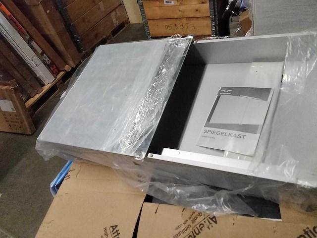 Bruynzeel - spiegelkast. - afbeelding 3 van  4