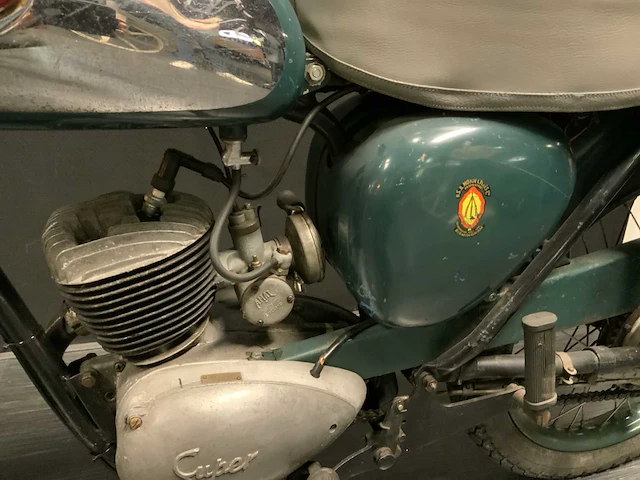 Bsa bantam 1964 classic motorfiets - afbeelding 2 van  23
