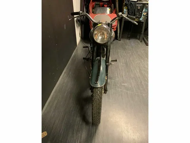 Bsa bantam 1964 classic motorfiets - afbeelding 22 van  23