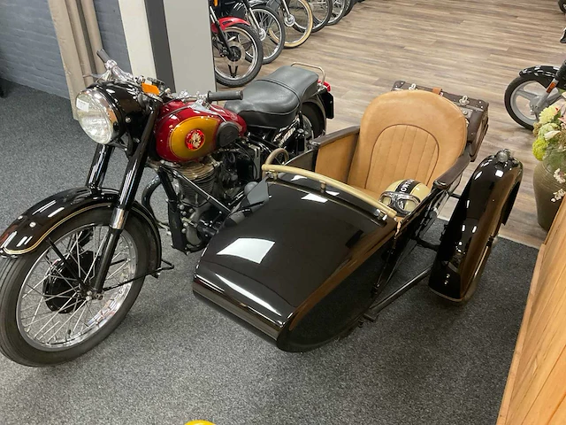 Bsa zijspan b33 motorfiets - scherpenzeel - afbeelding 15 van  18