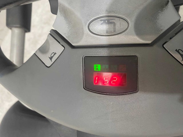 Bt - 2008 - lpe240 - elektrische palletwagen - afbeelding 7 van  10