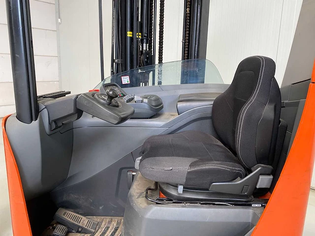 Bt - 2015 - rre140e - reach truck - afbeelding 3 van  7