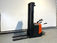 Bt - 2016 - spe 160l - stapelaar hefhoogte 5.40 meter - afbeelding 1 van  16