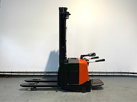 Bt - 2016 - spe 160l - stapelaar hefhoogte 5.40 meter - afbeelding 16 van  16