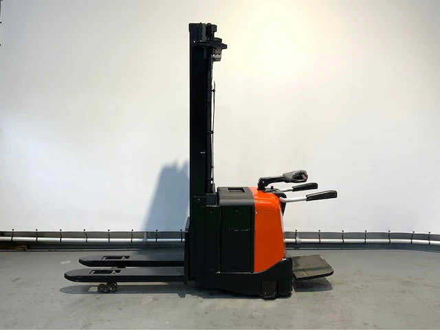 Bt - 2016 - spe 160l - stapelaar hefhoogte 5.40 meter - afbeelding 16 van  16