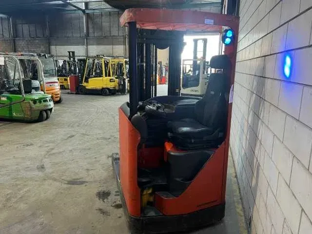 Bt - rr m14 - reach truck - 2003 - afbeelding 11 van  16