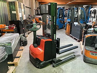 Bt - staxio - stackers - 2009 - afbeelding 2 van  6