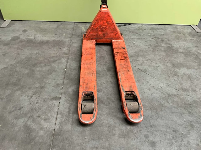 Bt hand hydraulische palletwagen - afbeelding 2 van  6