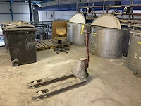 Bt l2000 hand hydraulische palletwagen - afbeelding 1 van  3