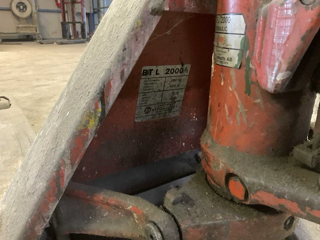 Bt l2000 hand hydraulische palletwagen - afbeelding 3 van  3