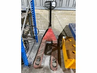 Bt l23 hand hydraulische palletwagen - afbeelding 2 van  3