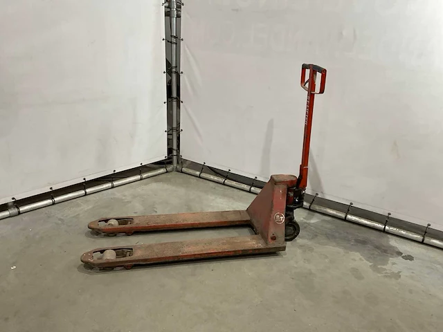 Bt lifter palletwagen - afbeelding 1 van  5
