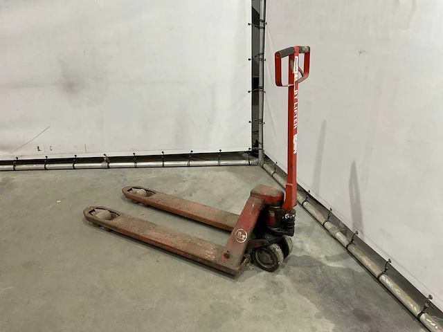 Bt lifter palletwagen - afbeelding 2 van  5