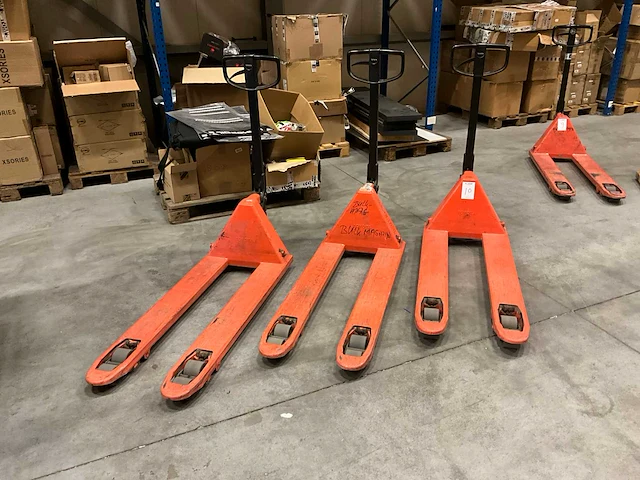 Bt quick lift hand hydraulische palletwagen (3x) - afbeelding 2 van  3