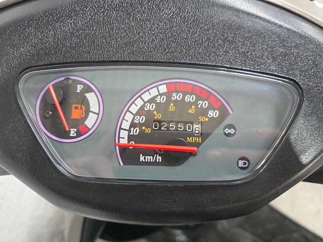 Btc - bromscooter - city - 4t 45km uitvoering dzp11r - afbeelding 7 van  7