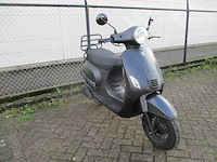 Btc - bromscooter - riva efi - scooter - afbeelding 7 van  11